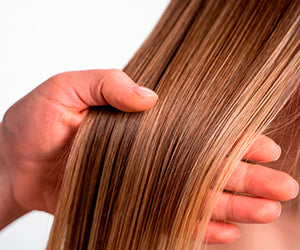 Keratin & Silk Serum a 199 LEU